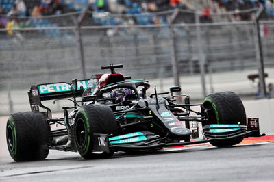 Lewis Hamilton (GBR) Mercedes AMG F1 W12.