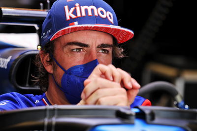 Fernando Alonso (ESP) Alpine F1 Team A521.