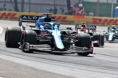 Fernando Alonso (ESP) Alpine F1 Team A521.