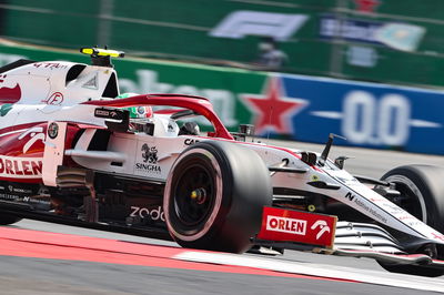 Antonio Giovinazzi (ITA) Alfa Romeo Racing C41.