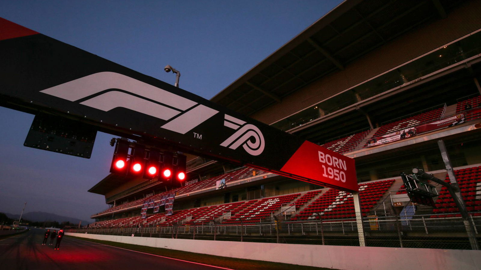 F1 targets 15-18 races starting “at some point this summer”
