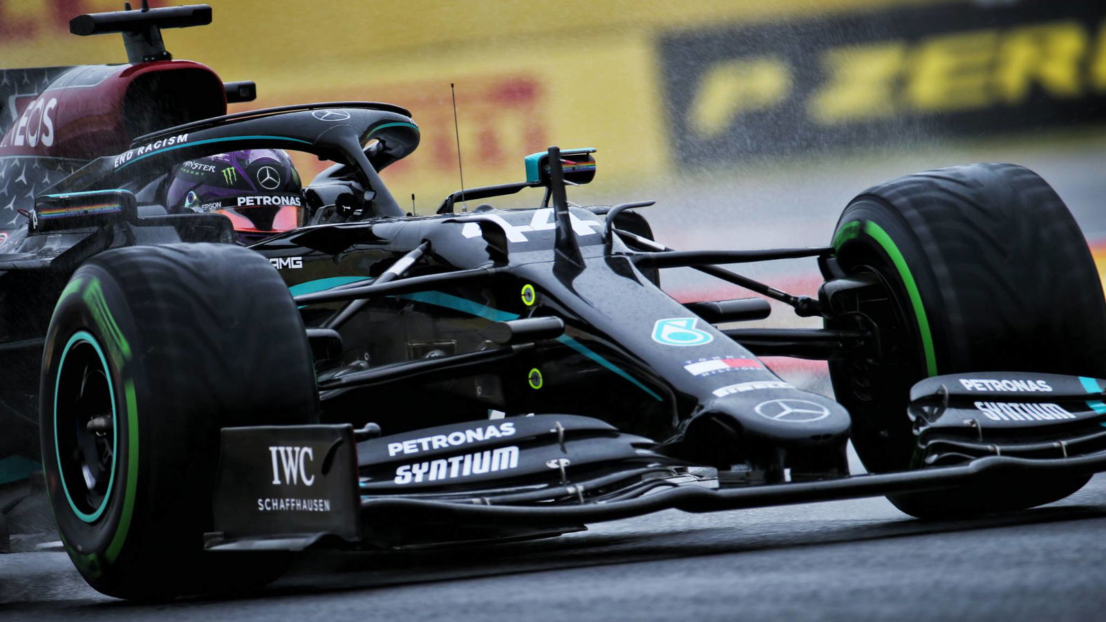 Hamilton: Mercedes W11 mobil F1 terbaik yang diproduksi tim
