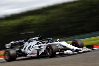 Bottas mengalahkan Hamilton di latihan ketat F1 GP Belgia