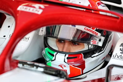 Antonio Giovinazzi (ITA) Alfa Romeo Racing C41.