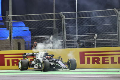 Yuki Tsunoda (JPN) AlphaTauri AT02 after colliding with Sebastian Vettel (GER) Aston Martin F1 Team AMR21.