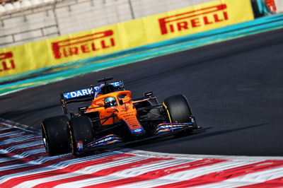 Daniel Ricciardo (AUS) McLaren MCL35M.