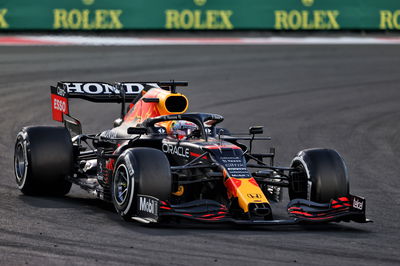 Max Verstappen (NLD) Red Bull Racing RB16B.