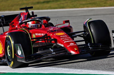 Charles Leclerc (MON) Ferrari F1-75.