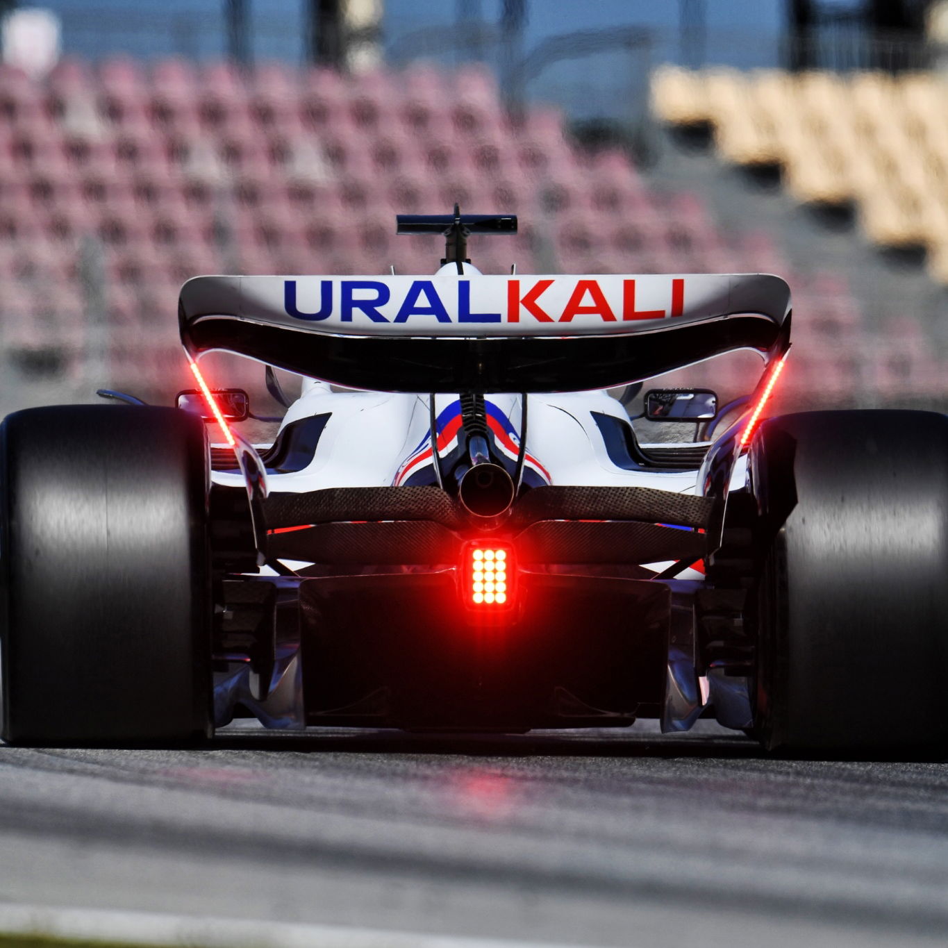 Nikita Mazepin (RUS) Haas F1 Team VF-22.