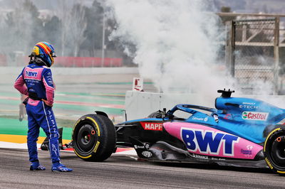 Fernando Alonso (ESP) Alpine F1 Team A522 stops on the circuit.