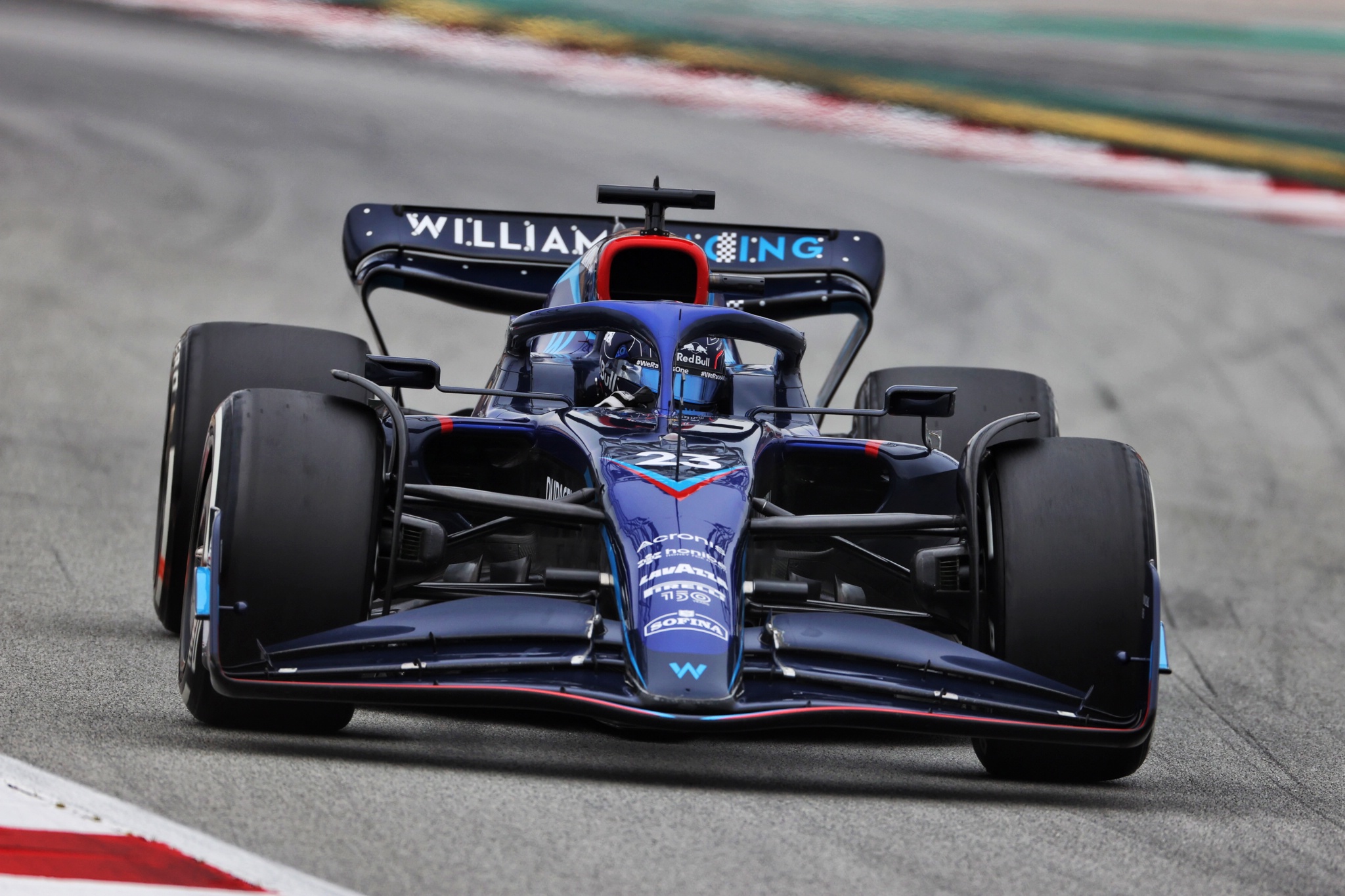 Alexander Albon (THA) Williams Racing FW44.
