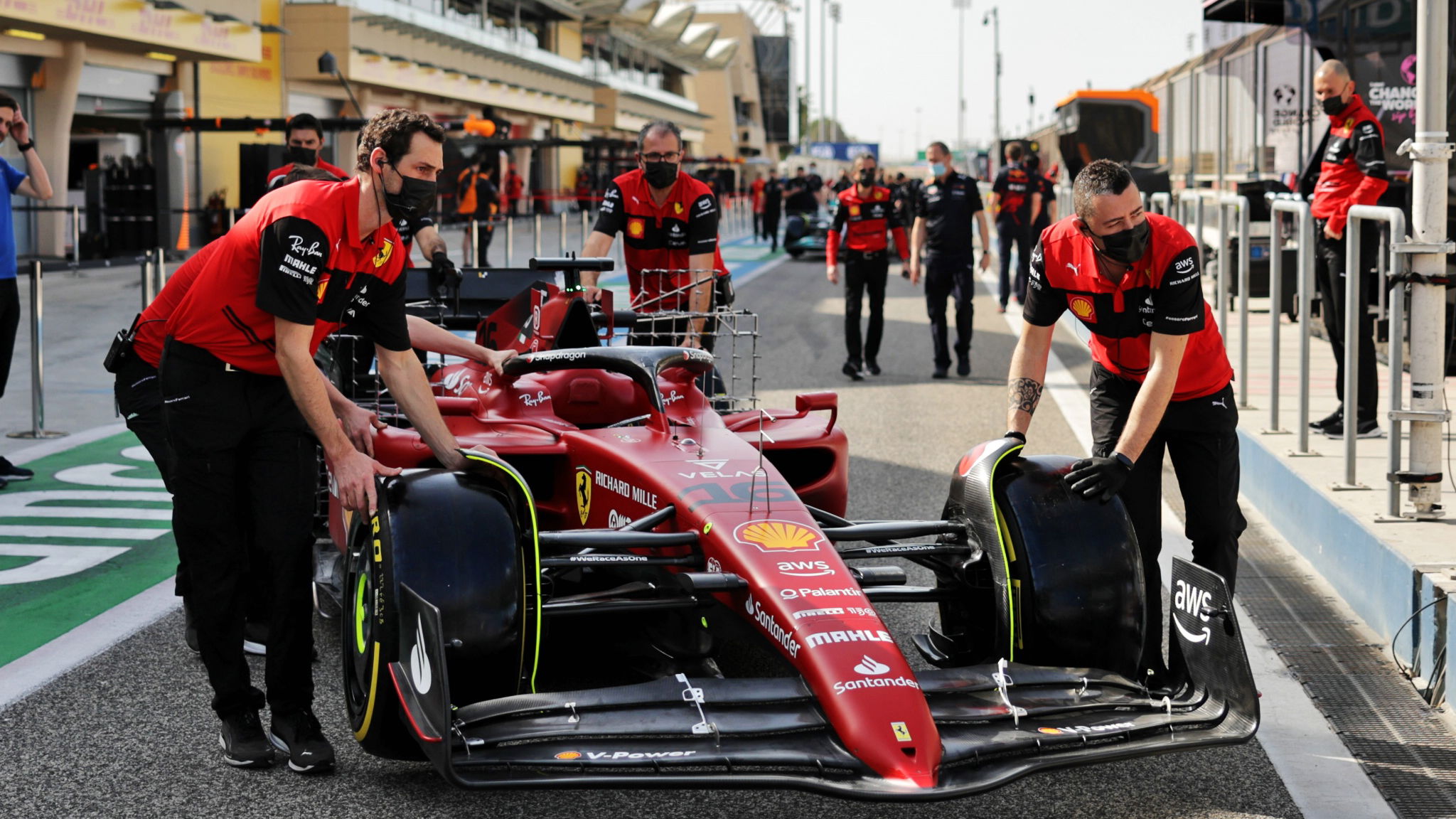 Ferrari F1-75.