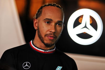 Lewis Hamilton (GBR) Mercedes AMG F1.