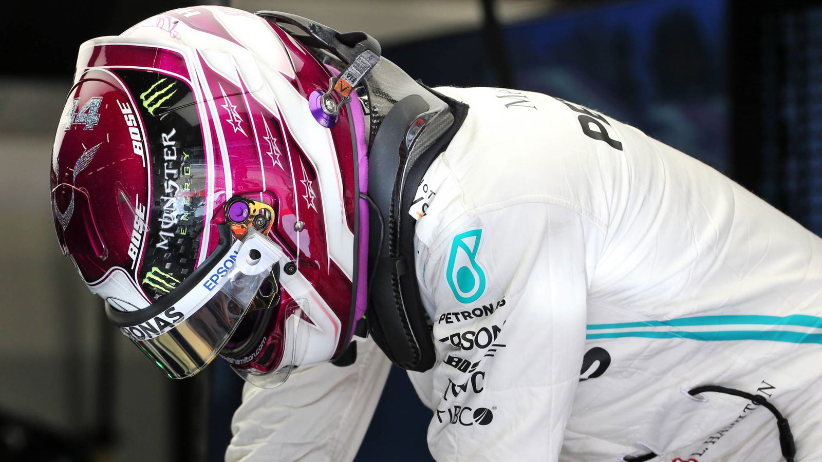 F1 increases 2020 car weight by 1kg, allows helmet design changes