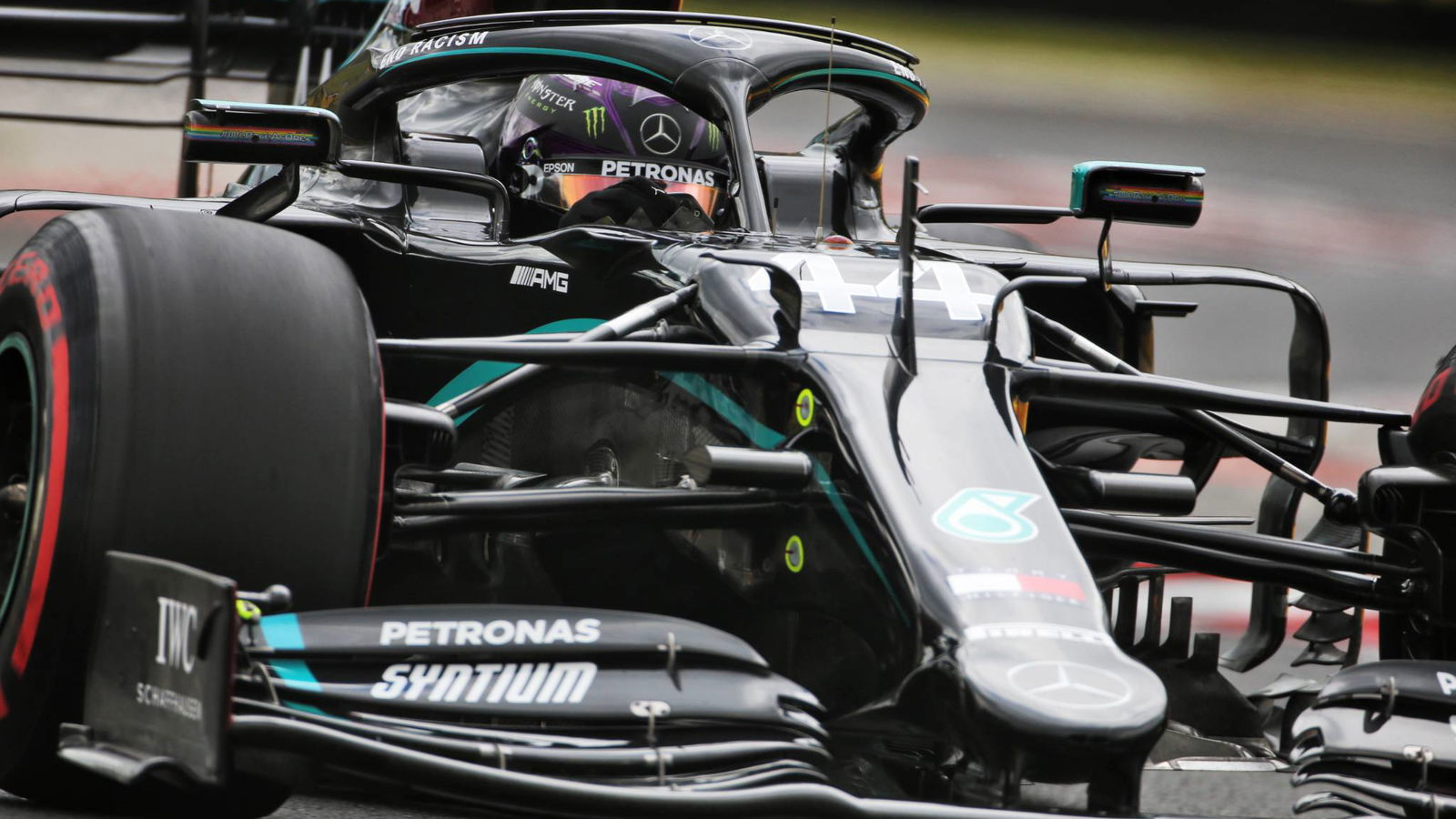 Mercedes ‘mustn’t get carried away’ with early F1 lead - Wolff