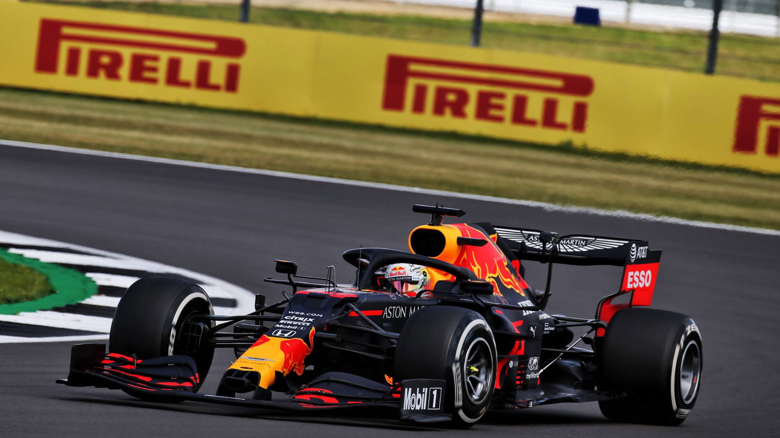 Verstappen melabeli P2 sebagai 