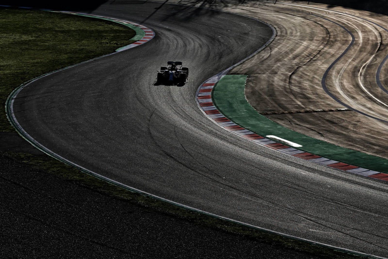 Puncak Kubica terganggu hari pertama tes F1 kedua