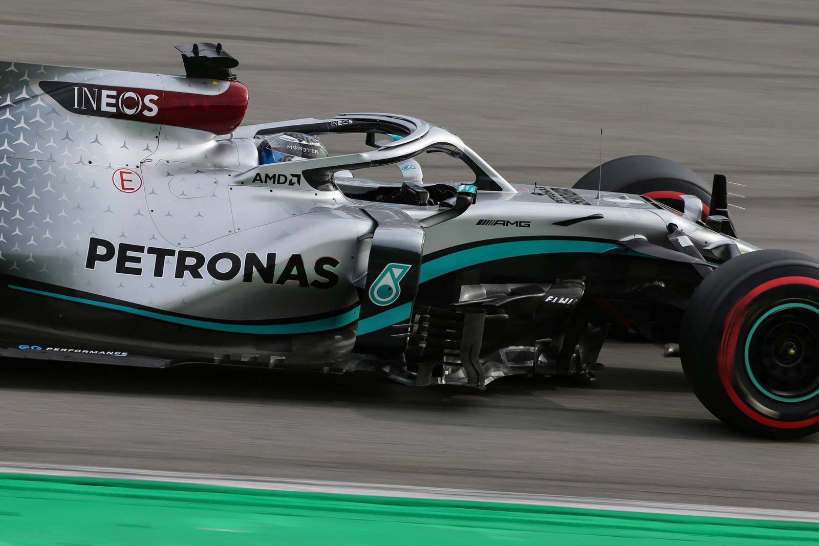 Vettel certain F1 will “pull the handbrake” if coronavirus worsens