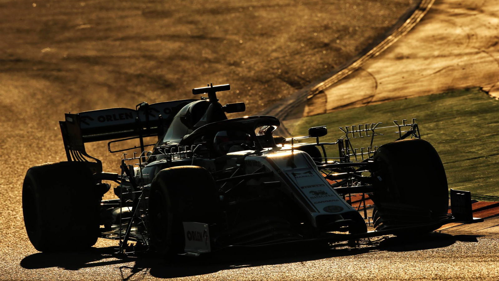 Barcelona F1 Test 1 Day 2 - Thursday FINAL