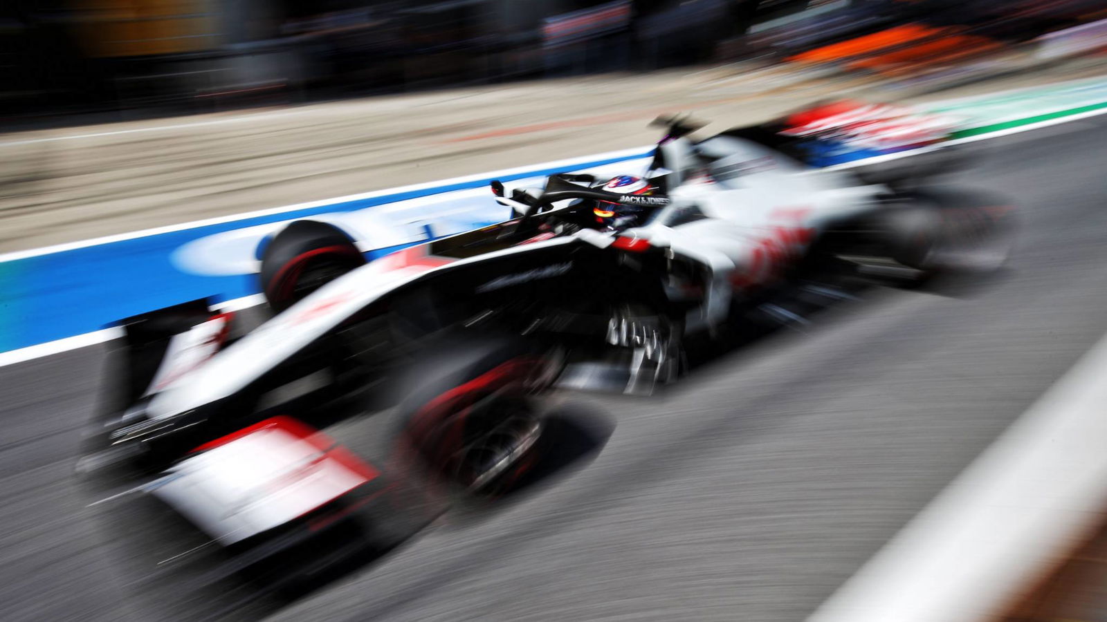 Grosjean menghindari pengecualian Styrian GP setelah pelanggaran F1 parc ferme