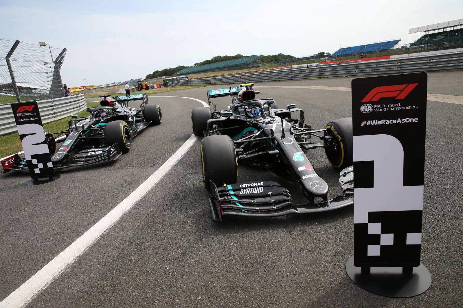 Verstappen berharap P3 Hulkenberg akan 'memberinya kursi F1' untuk 2021