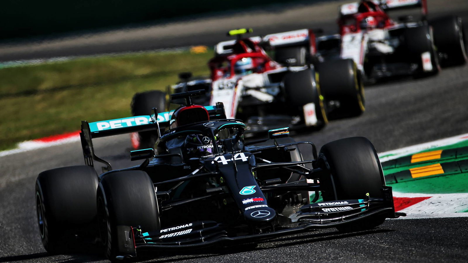 Monza F1 qualifying traffic will be a “nightmare” - Hamilton