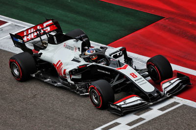 Romain Grosjean (FRA) Haas F1 Team VF-20.