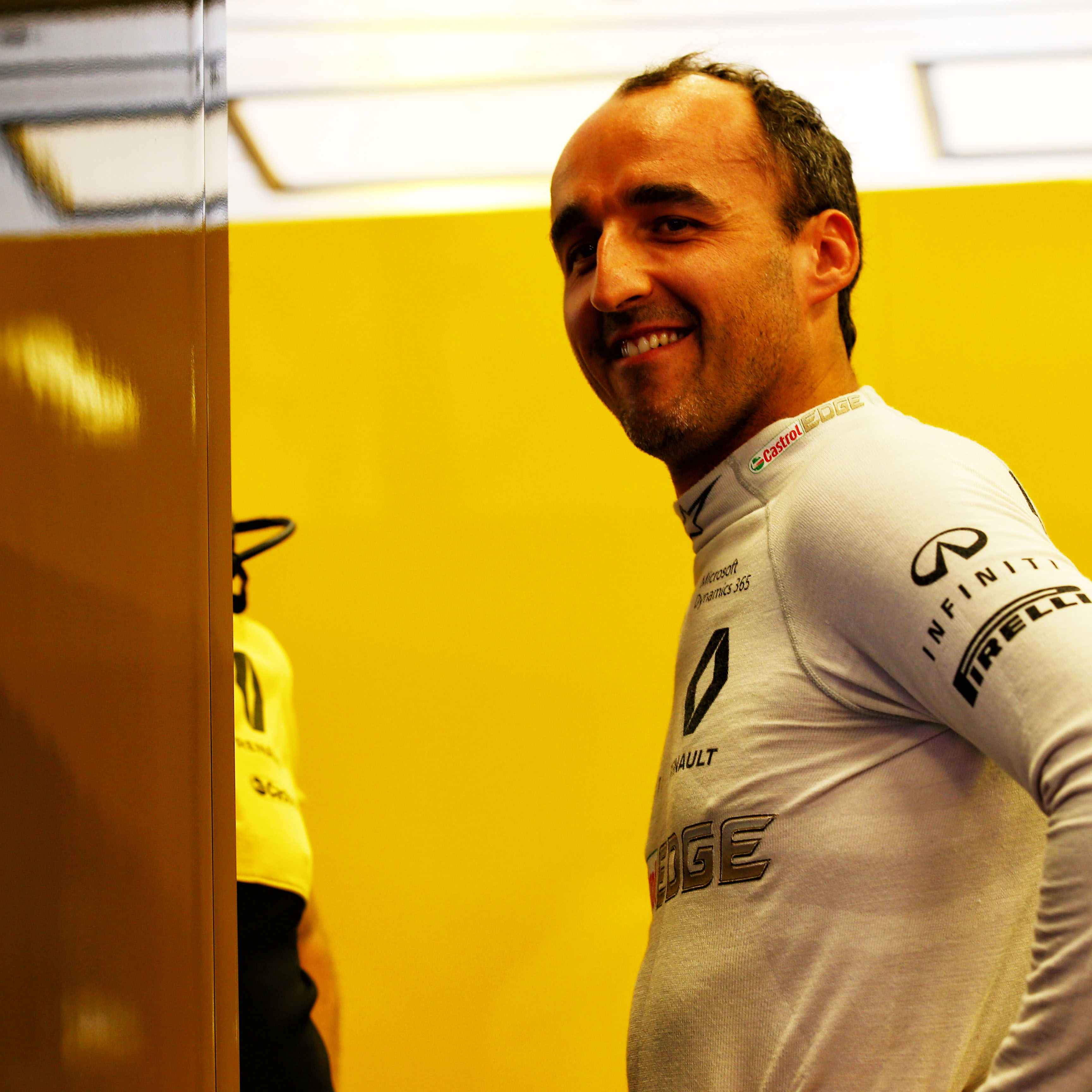 di Resta, Hamilton settle out of court