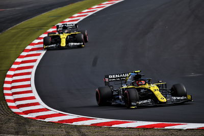 Esteban Ocon (FRA) Renault F1 Team RS20.