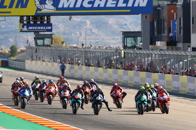 Start, MotoGP race, Aragon MotoGP. 18 October 2020