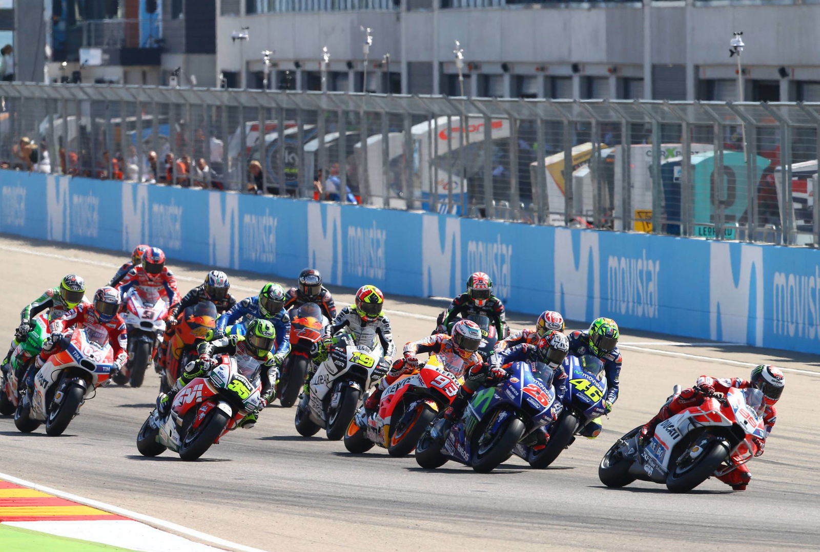 VIDEO: Waters, Dunlop, Elias ride Suzuki MotoGP bike!