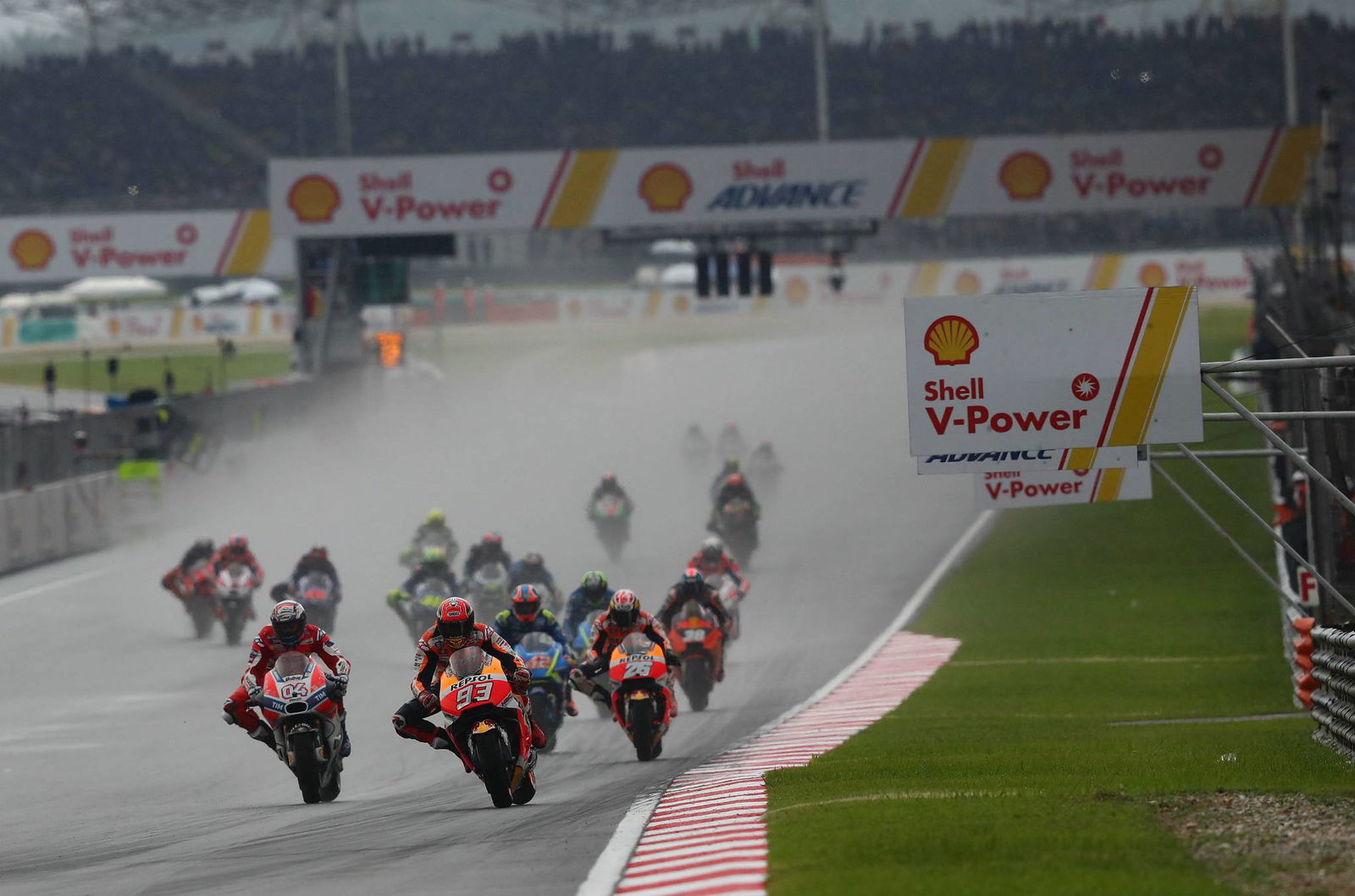 New-look Kiefer Racing confirms KTM, riders