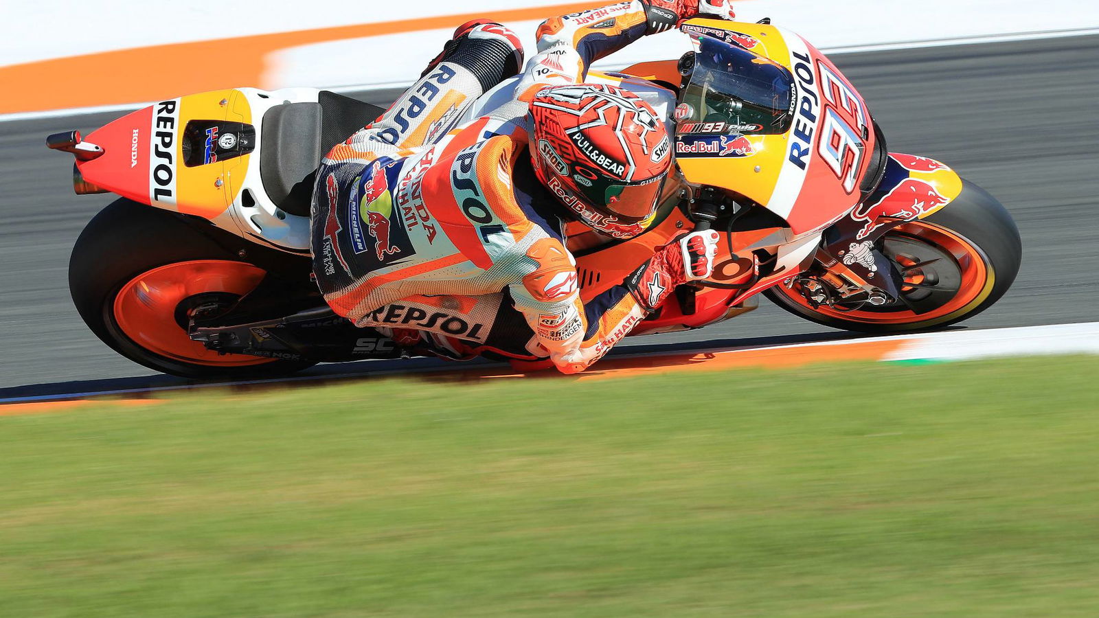 Marc Marquez wins 2017 MotoGP title!
