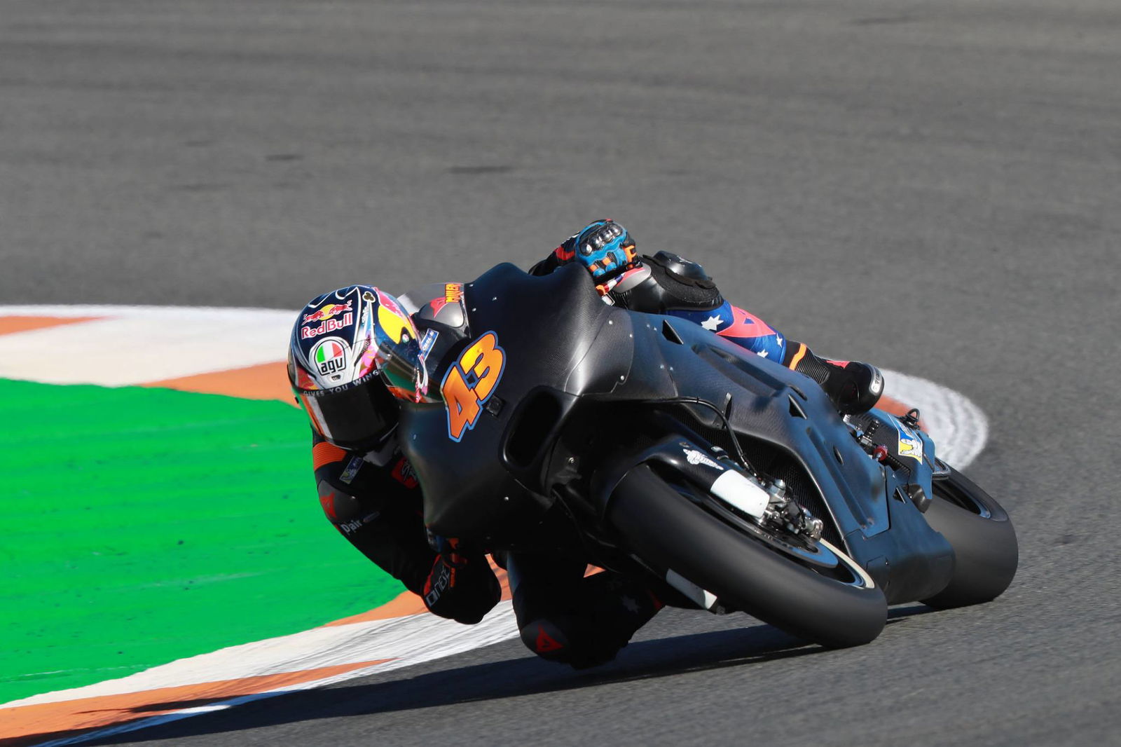 Yamaha fairing 'not final version'