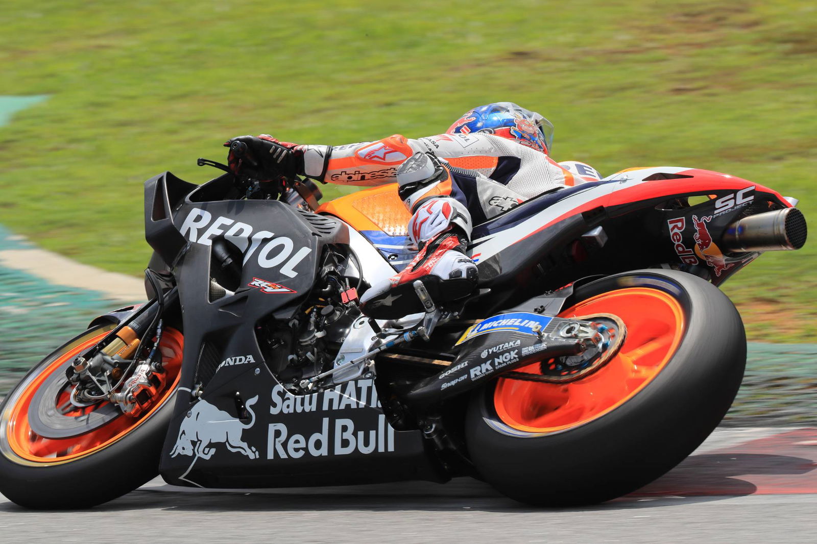 Sepang MotoGP Test - Tuesday LIVE!