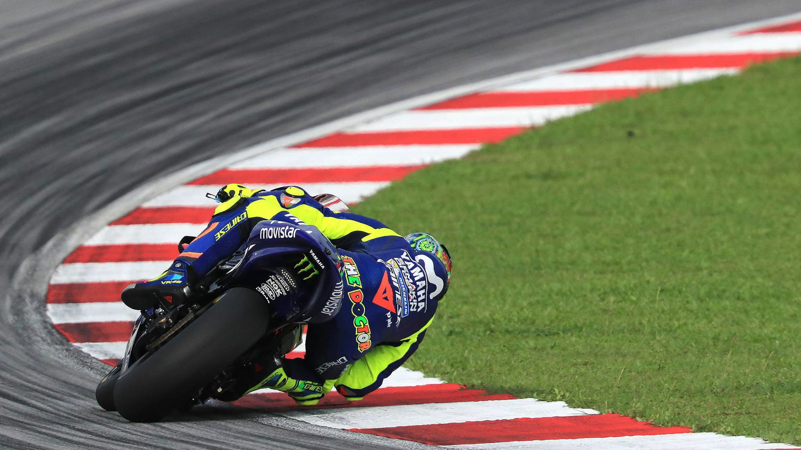 Rossi: The fight is very tight