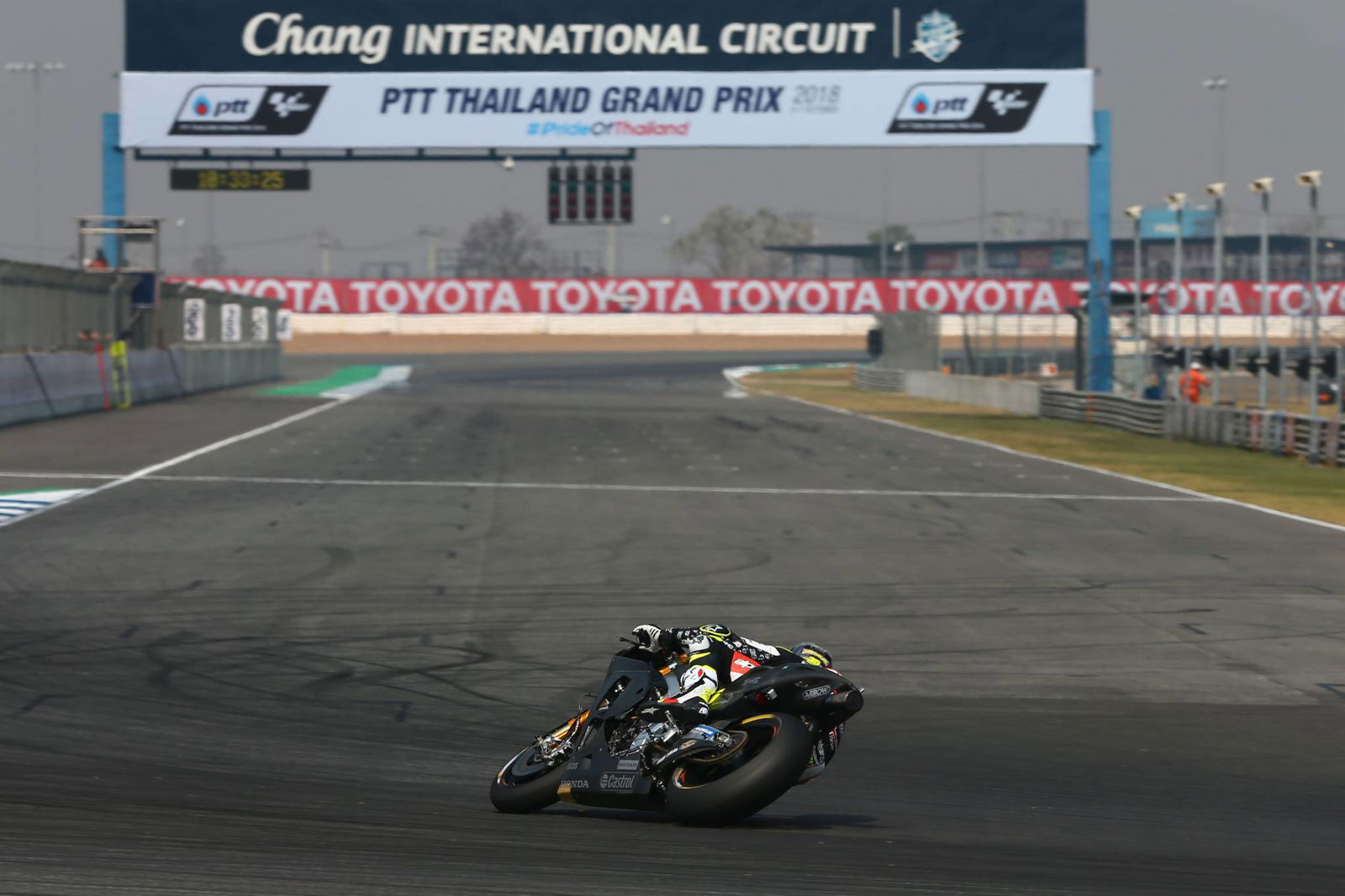 Waktu tes MotoGP Thailand - Jumat (16:30)