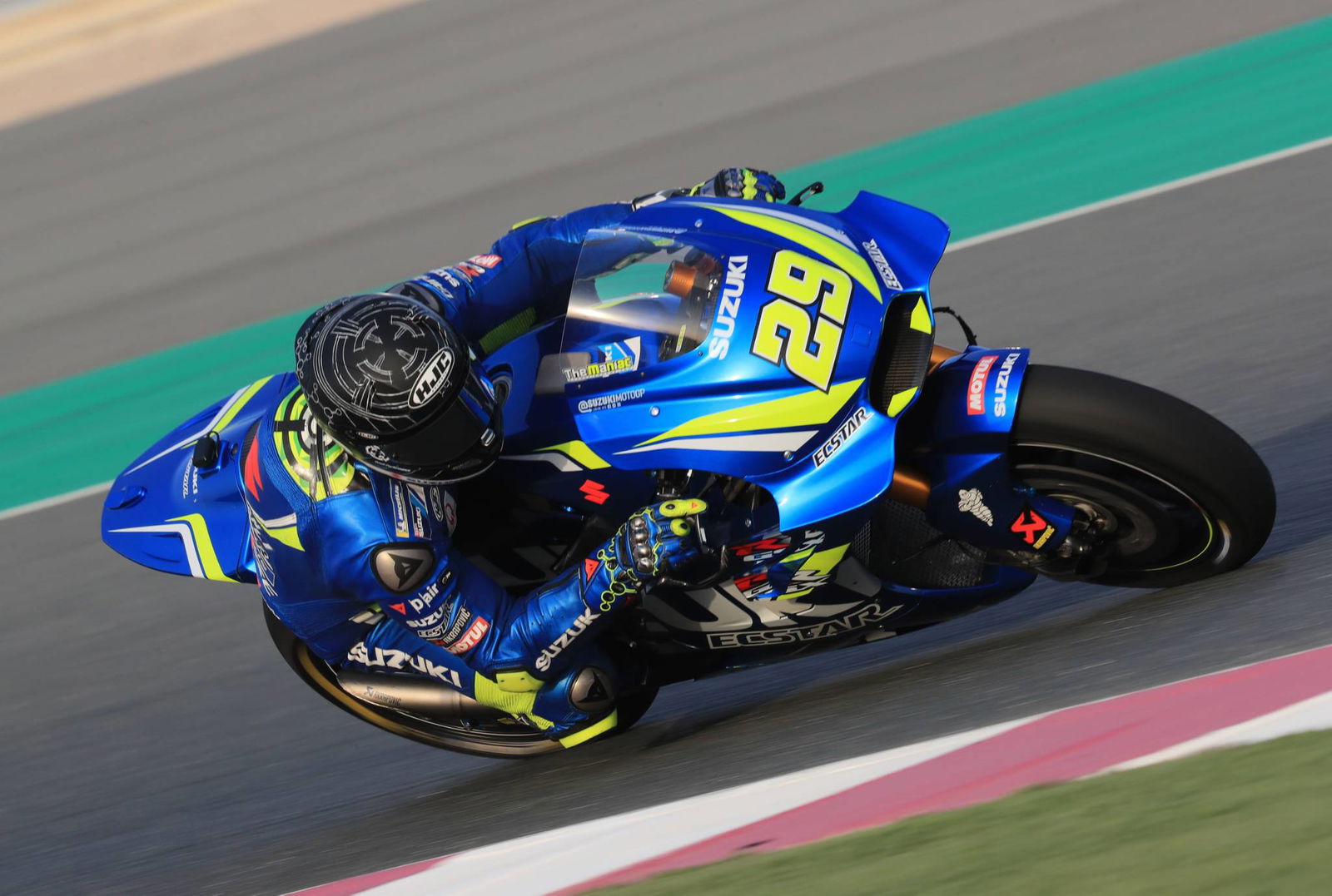 Dovizioso yet to open contract talks, lap time comes easily