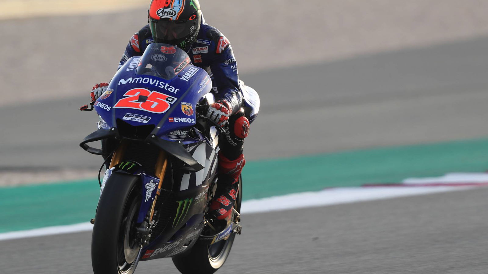Vinales mencari 