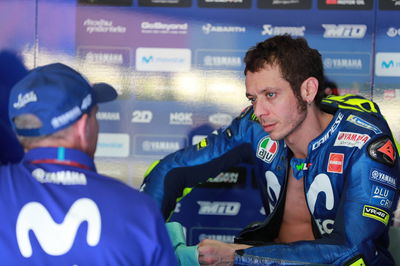 Vinales “still has small problems with electronics”