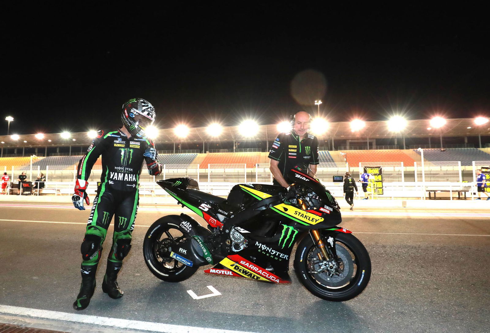 Zarco, Rossi, Marquez kembali balapan malam basah