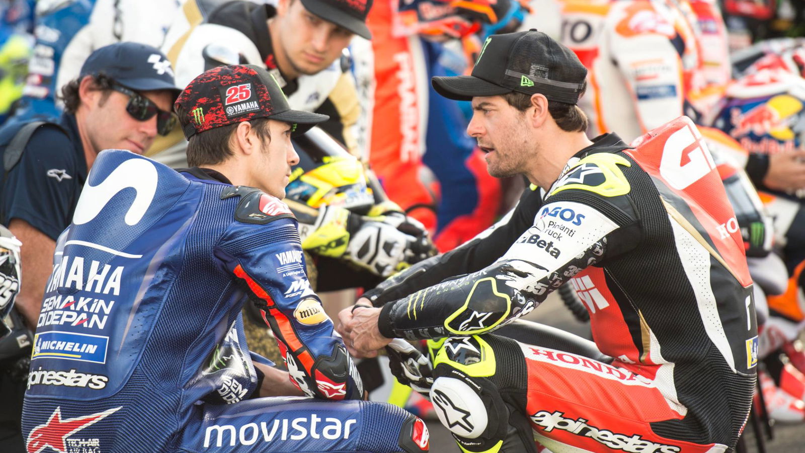 Crutchlow: Teman dan rival