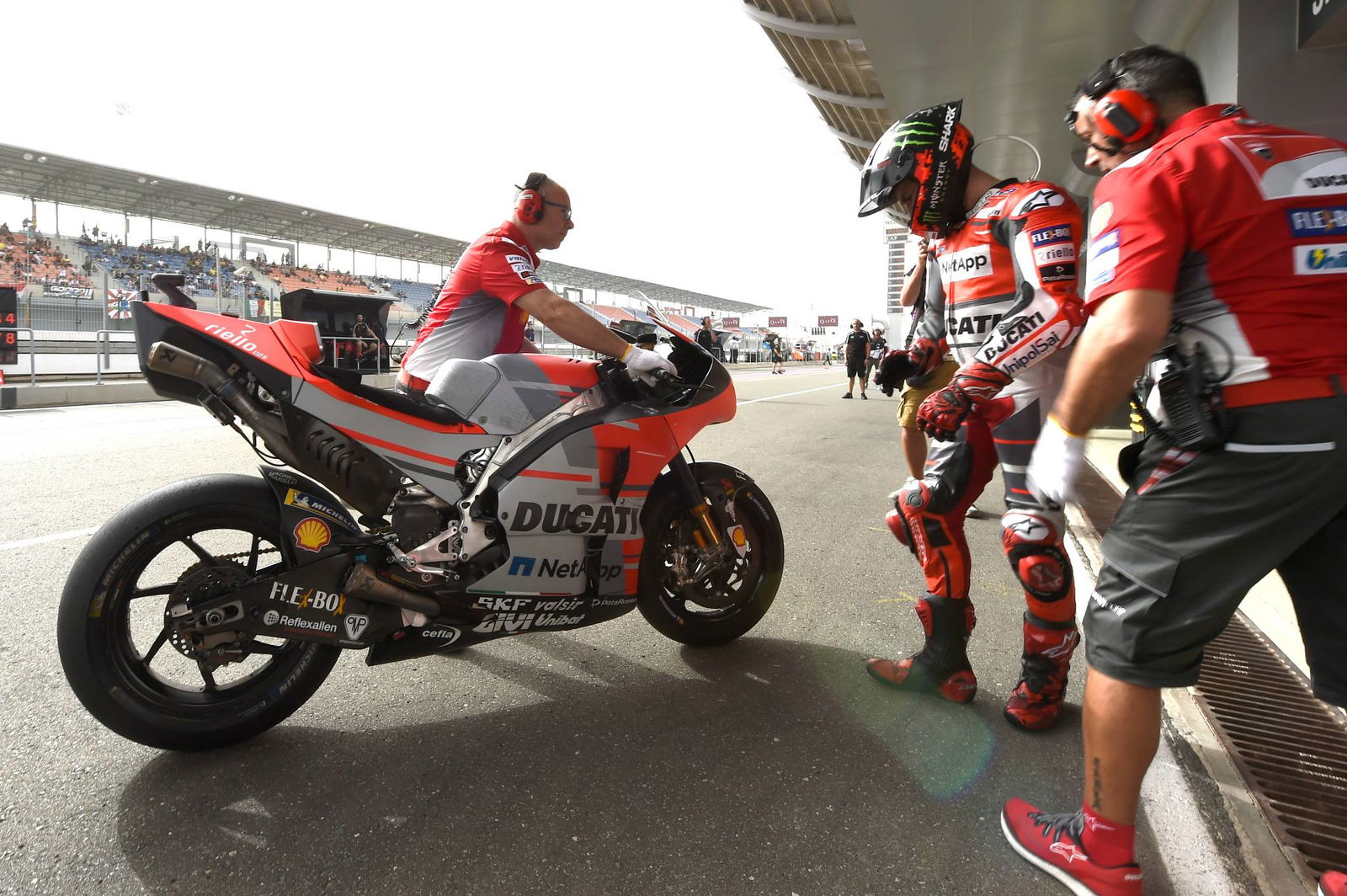 Alex Criville: Marquez v Dovi untuk gelar, balapan Rins menang?