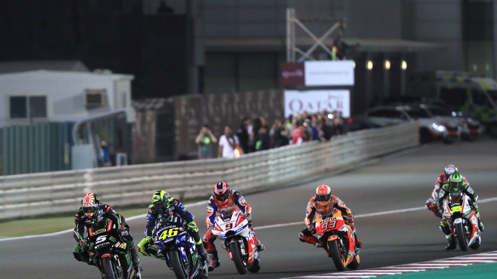 Kesengsaraan di lini depan menghambat tantangan Zarco