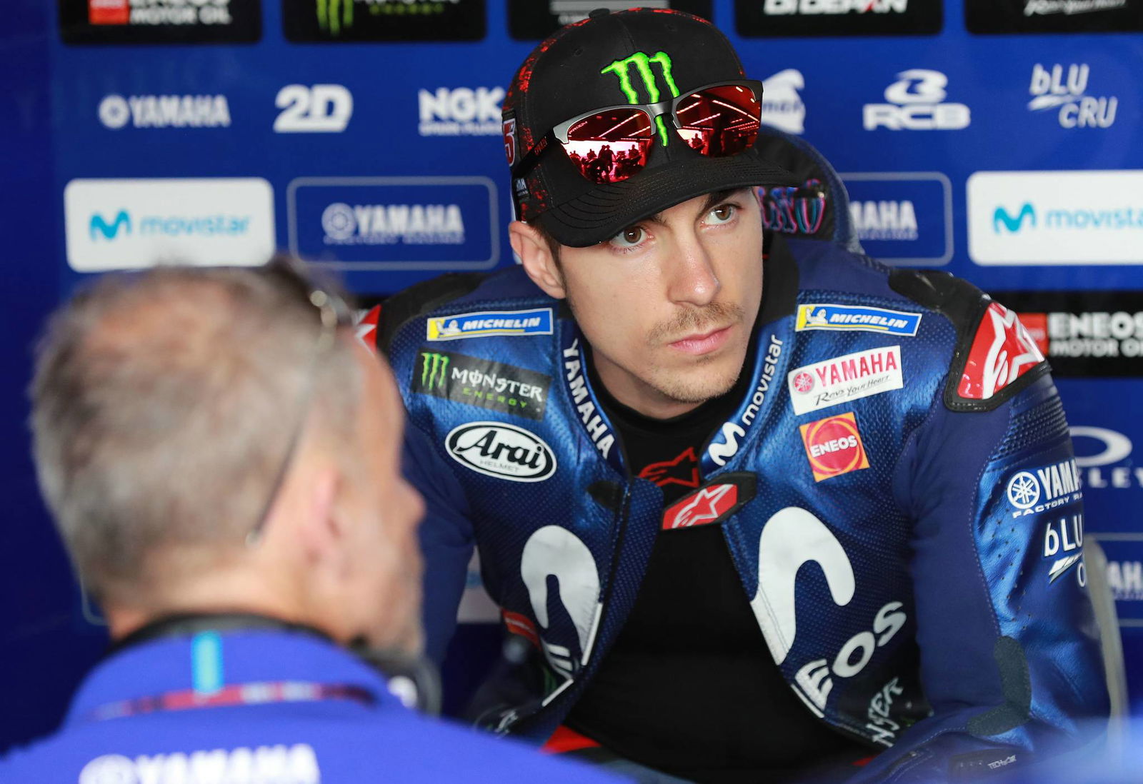 Rossi in 'crisis' after two laps