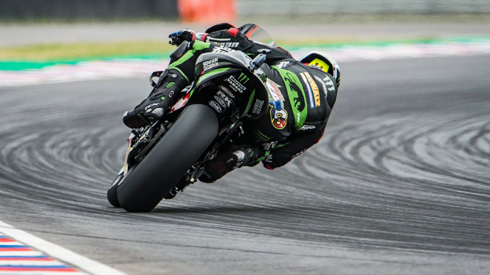 Zarco 'beruntung berada di 10 besar', Syahrin 'terlalu banyak menekan'