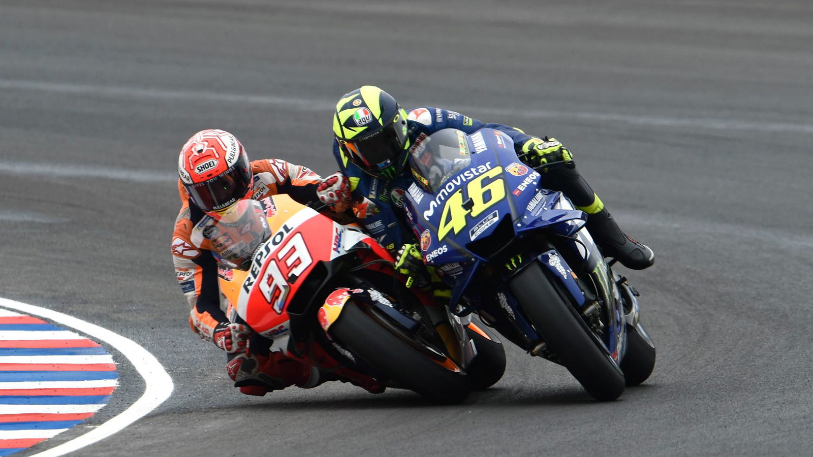 Rossi: 'Kotor' Marquez 'telah menghancurkan olahraga kami'