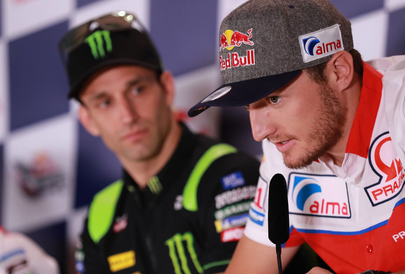 Marquez side-steps Rossi controversy