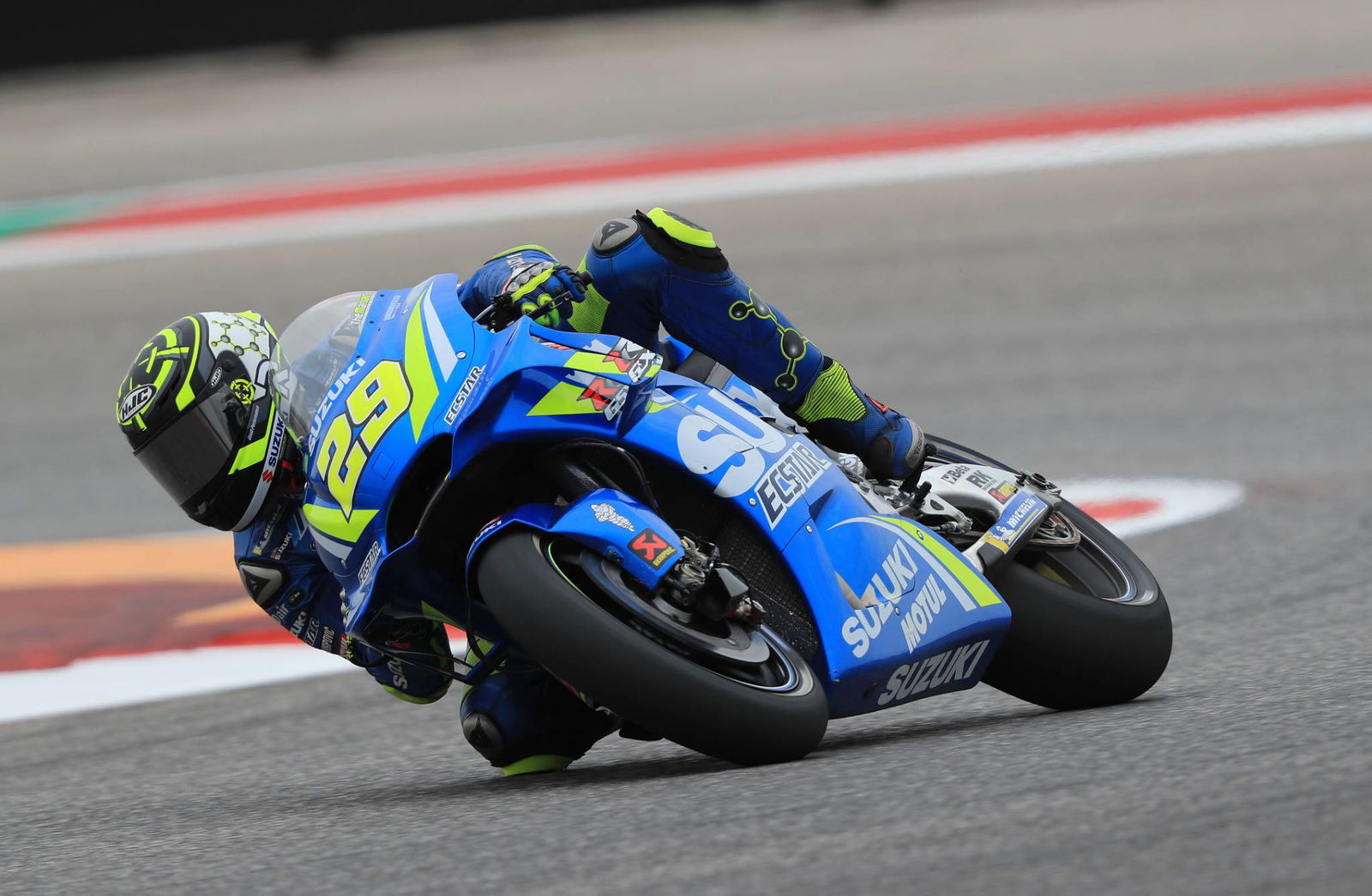 Miller 'jumping down back straight', roost breaks screen