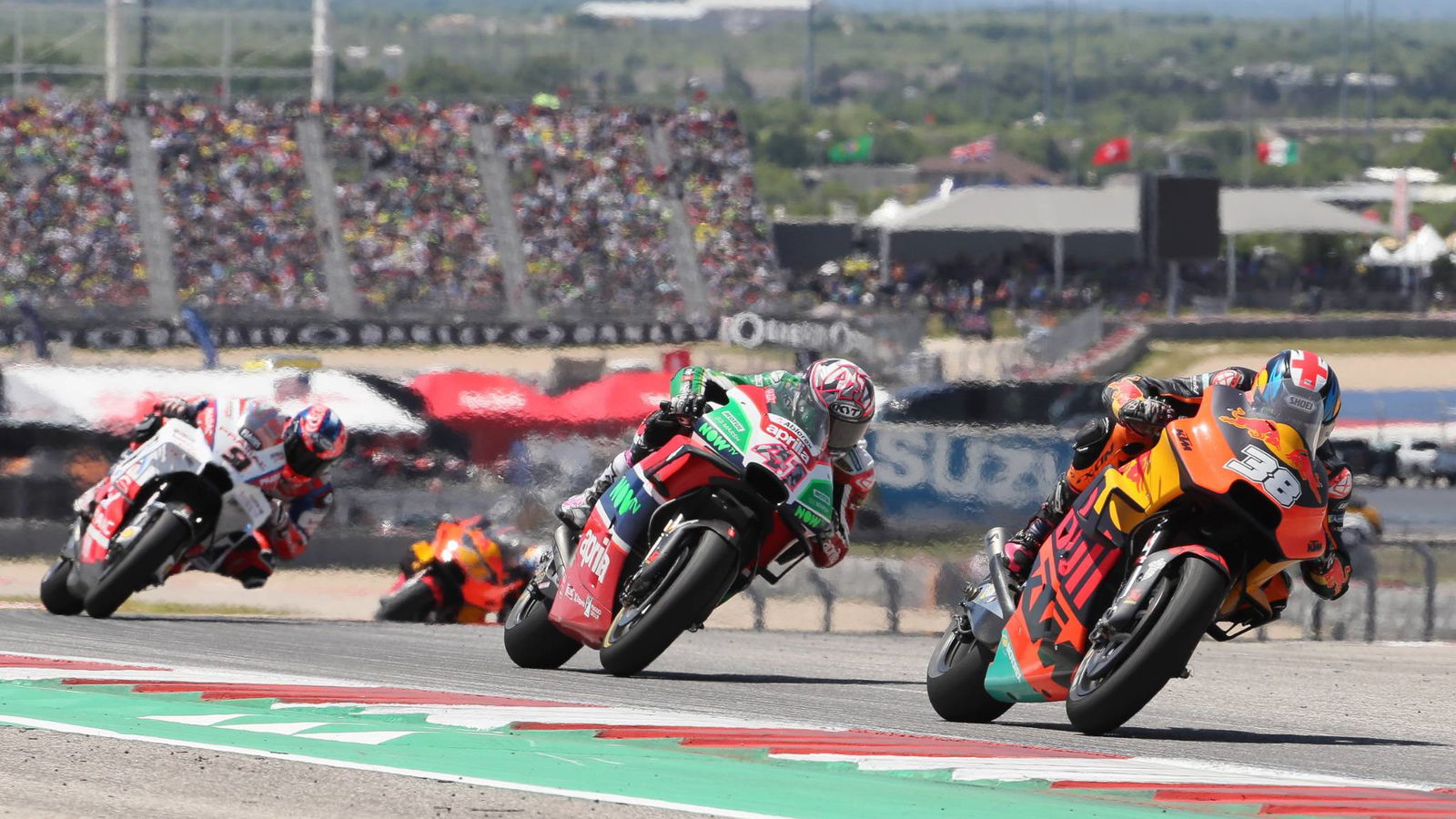 Bradley Smith menyegel kesepakatan uji Aprilia
